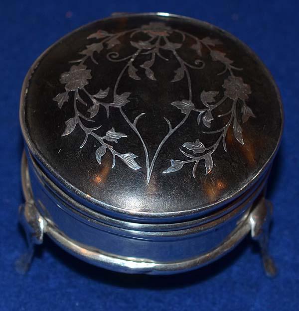 SILVER TORTOISESHELL BOX.