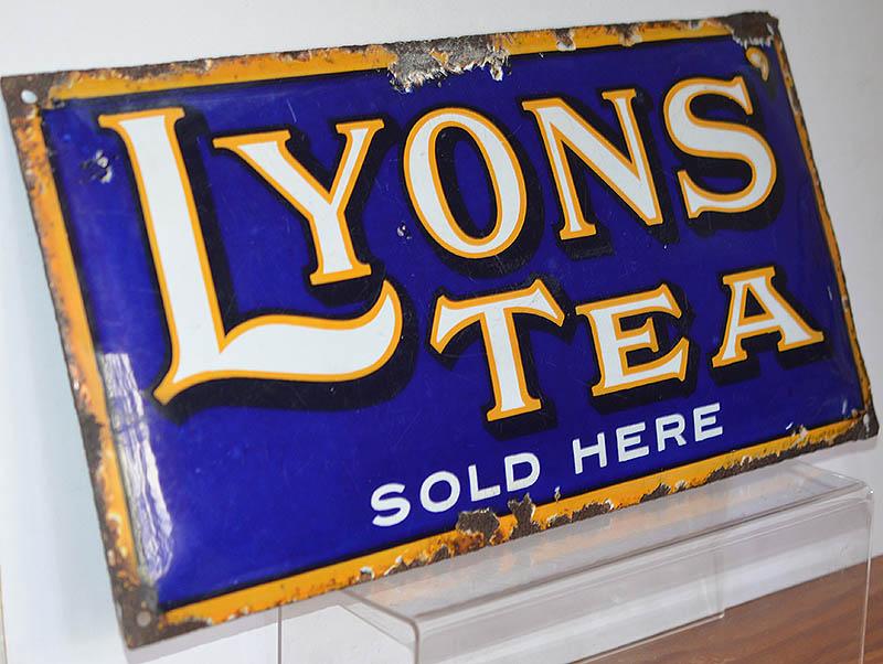 LYONS TEA ENAMEL ADVERTING SIGN.